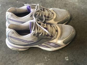 Reebok women shoes