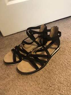 Sandals 7 1/2
