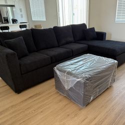 💥brand New Black Sectioanals With Free Ottoman