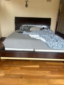 Furniture Brands King Size High Quality Bed and Mattresses For FREE