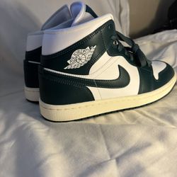 Nike Air Jordan 1 