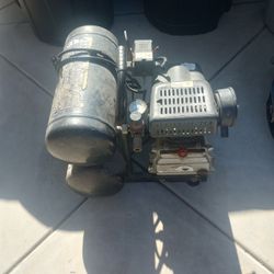 Air Compressor 