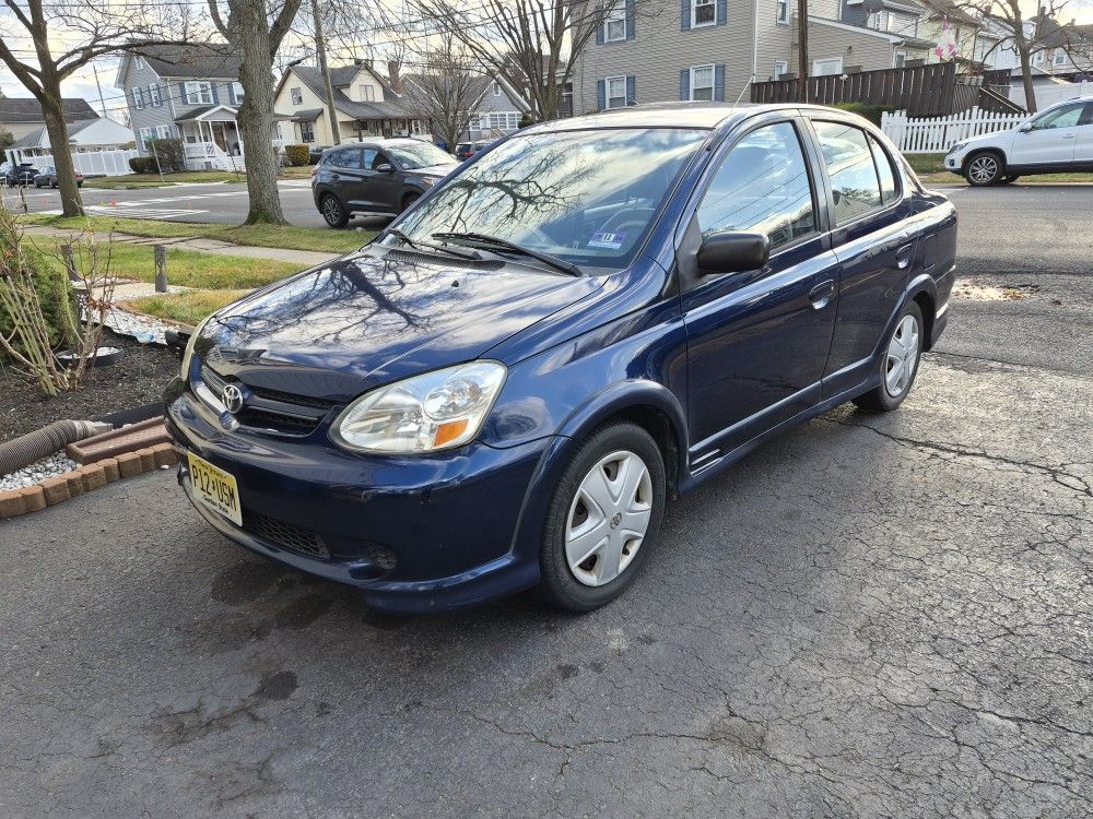 2003 Toyota Echo