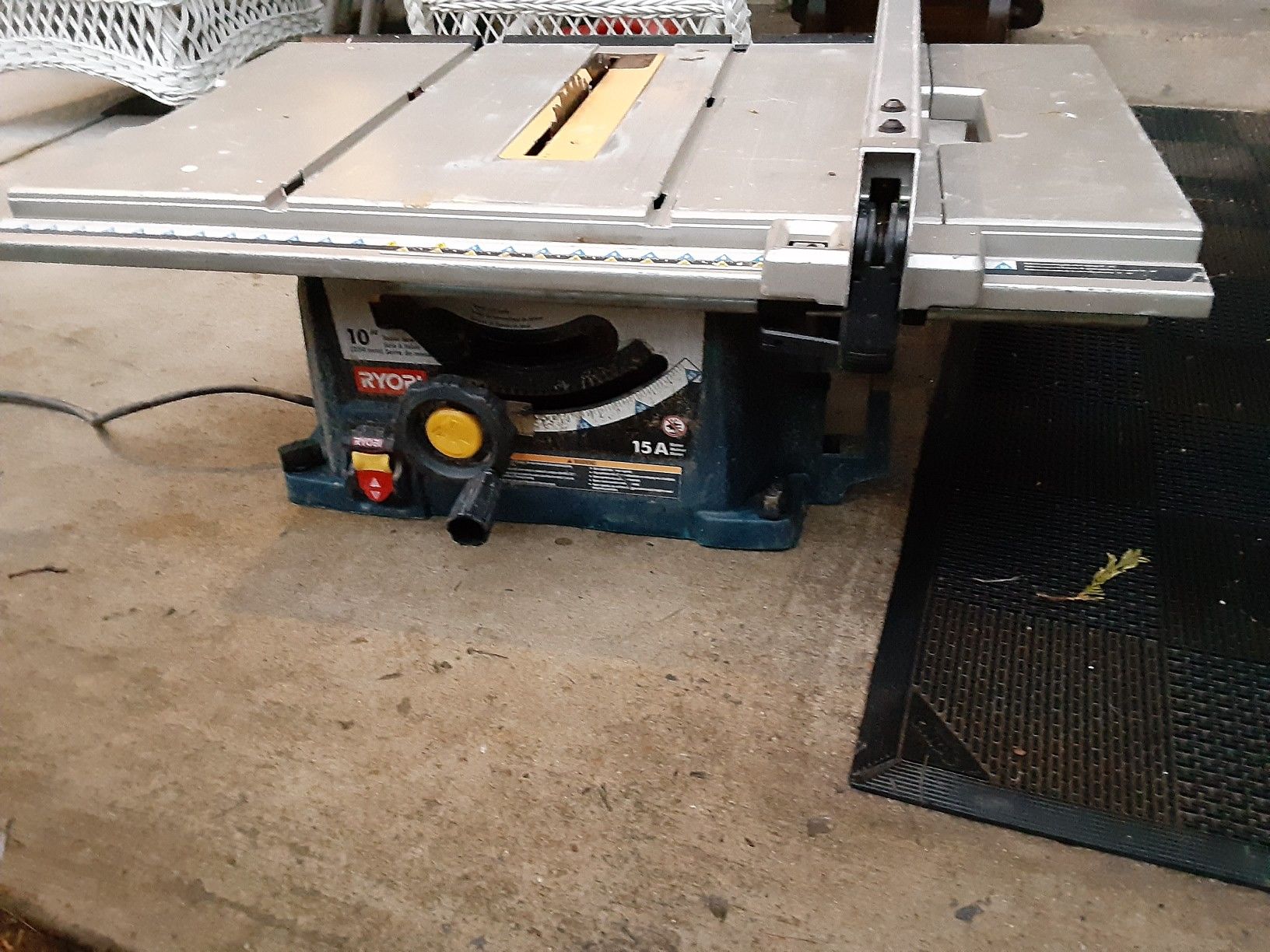 Table saw