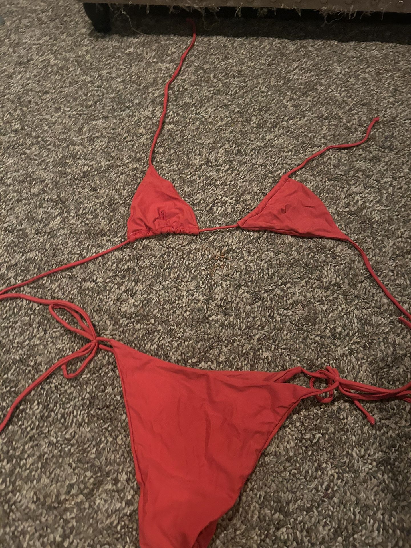 Red Bikini Baiting Suit 
