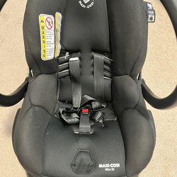 Maxi Cosi Infant Car Seat 
