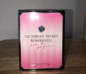 Authentic Victoria Secret Bombshell Perfume