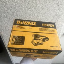 Dewalt 1/4 Sheet Palm Sander With Bag