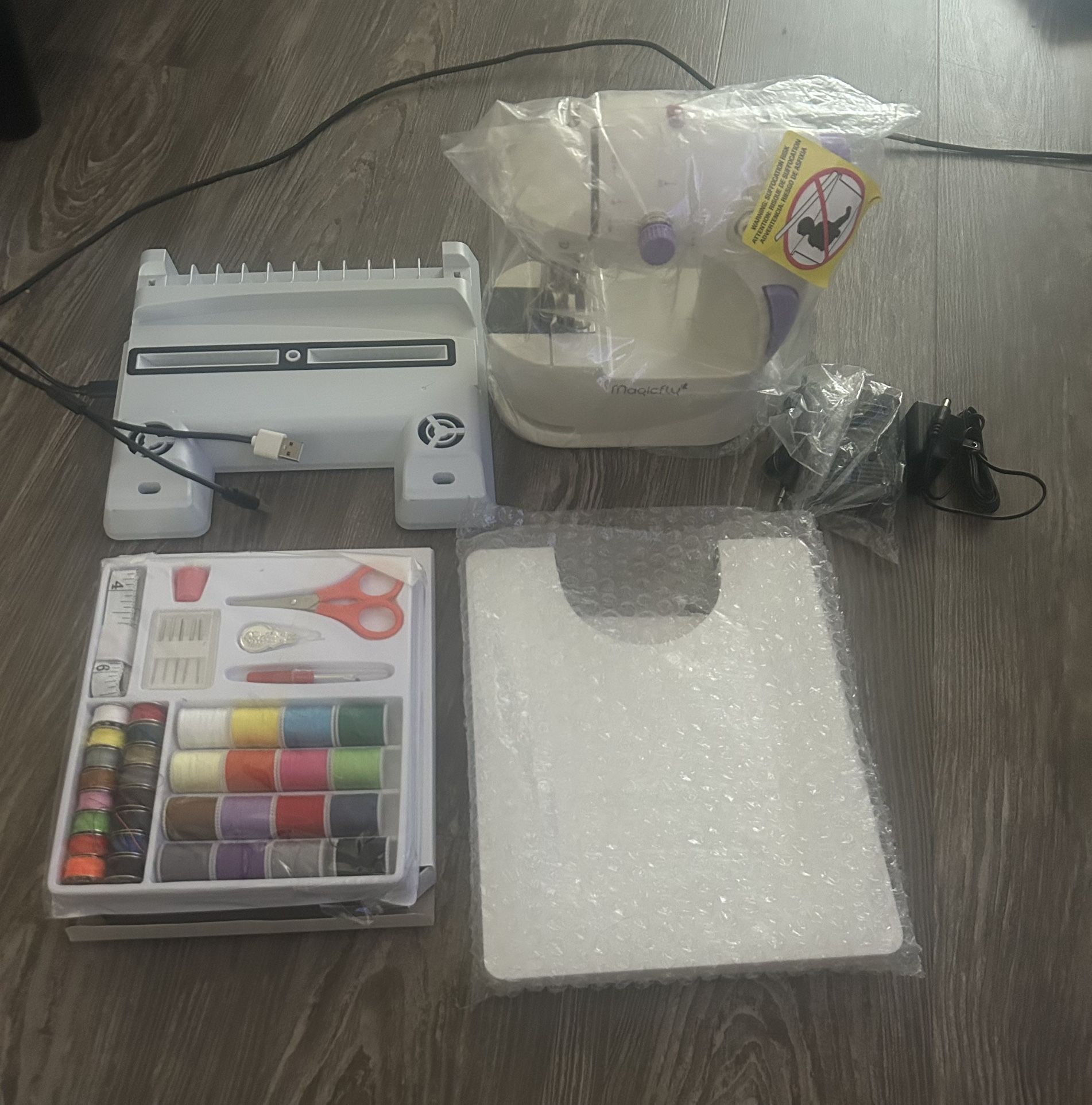 Mini Sewing machine