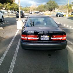 2000 Lexus es300  $1500