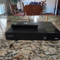 Sony Blu Ray with remote