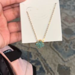 Bundle If Neck acne and Bracelet New High End 