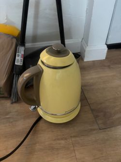 Buydeem Electric Kettle