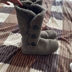 Authentic Uggs-Gray