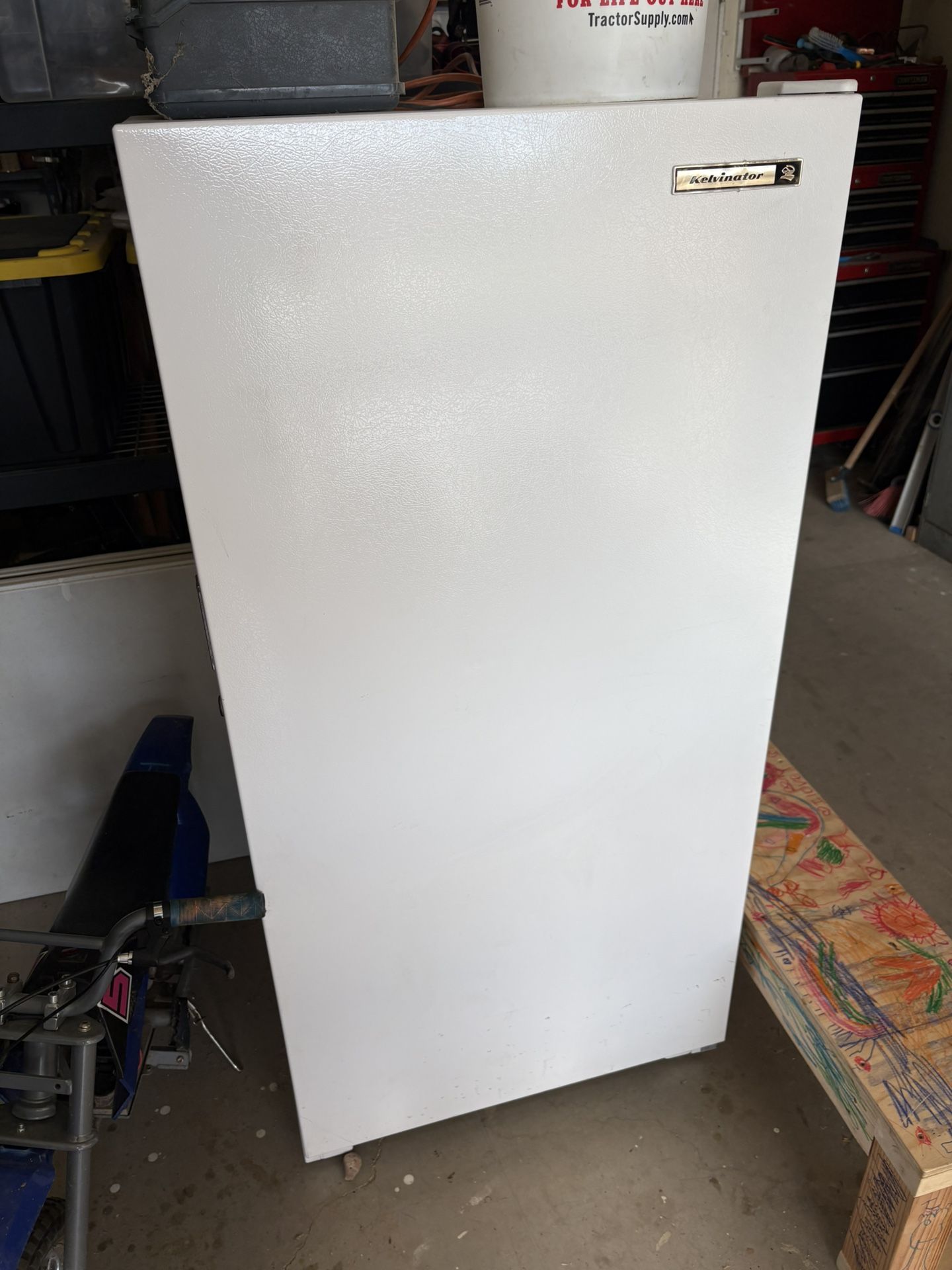 Kelvinator Upright Deep Freezer Chest Freezer