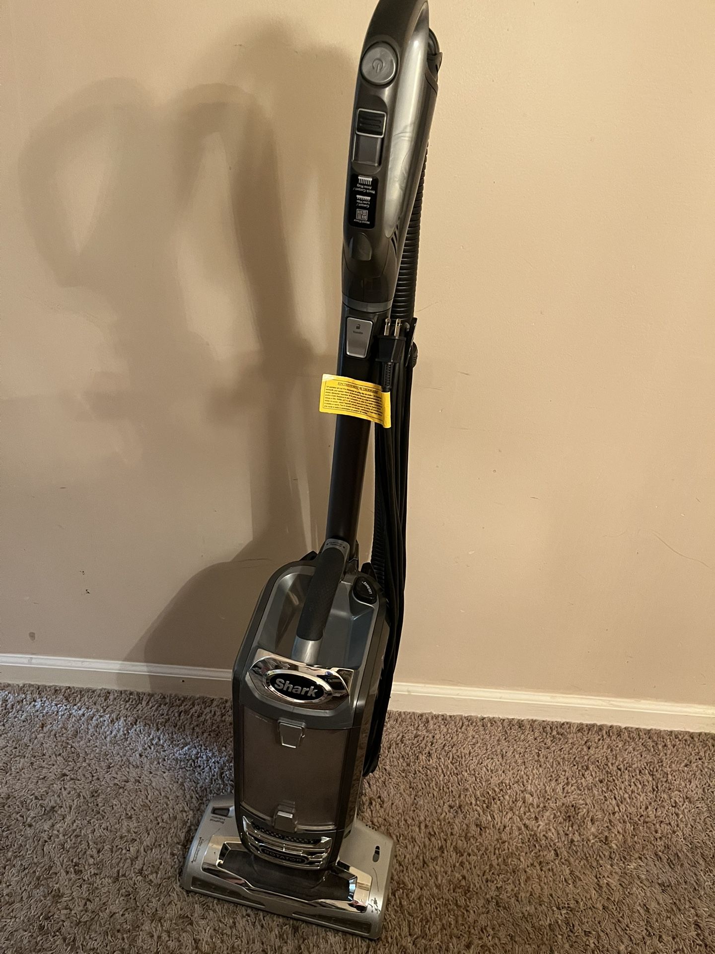 Shark Rotator Lift-away Vacuum