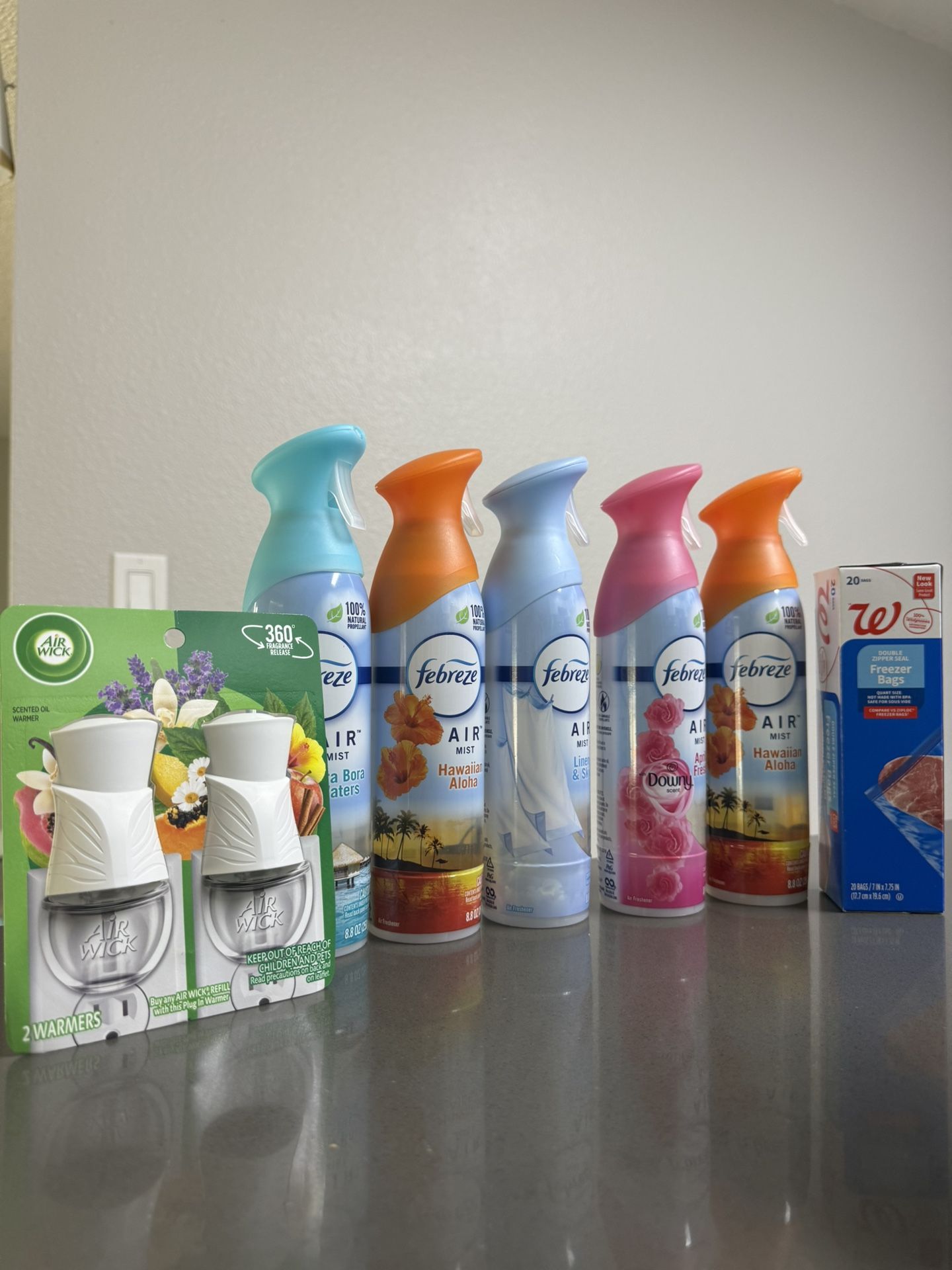 Febreze/ Air Wick