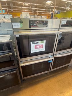 LG 30” double wall oven