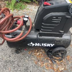 Air Compressor With Hose!
