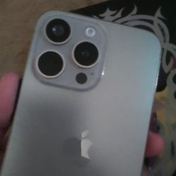 iPhone 15 Pro Max 1TB Price Is Firm $250