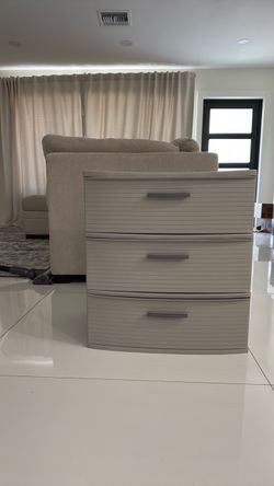 3 drawer cabinet