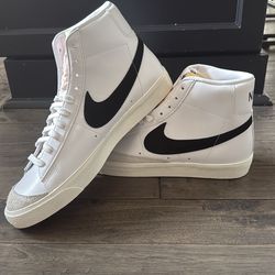 Men’s size 12 Nike Blazers