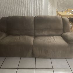Recliner Couch And Dinner Table
