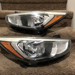 Hyundai accent headlight assembly