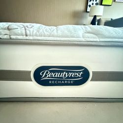 FREE KING SIZE MATRESS