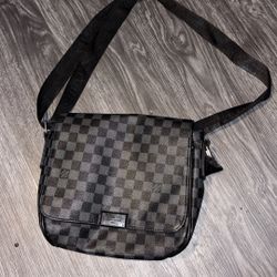 LOUIS VUITTON Damier Graphite District PM N41260 Shoulder bag