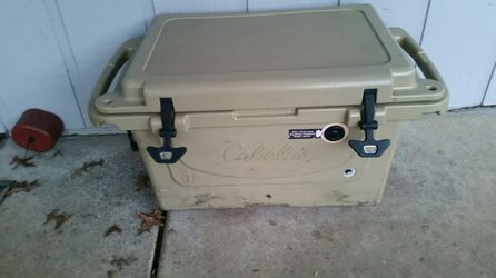 Cabela's polar cap equalizer cooler $125