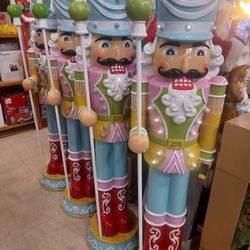 New 5ft Tall Christmas NUTCRACKERS With Led Light's Outdoor Or Indoor Use $250 Each 