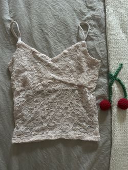 lace crop top