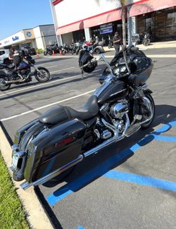2016 Harley Davidson road glide special 60k miles