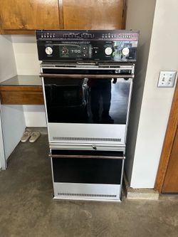 Vintage Thermador Built-in electric double wall oven