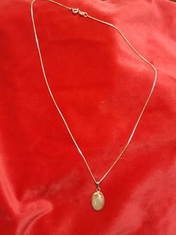 Real silver w/ stone pendant