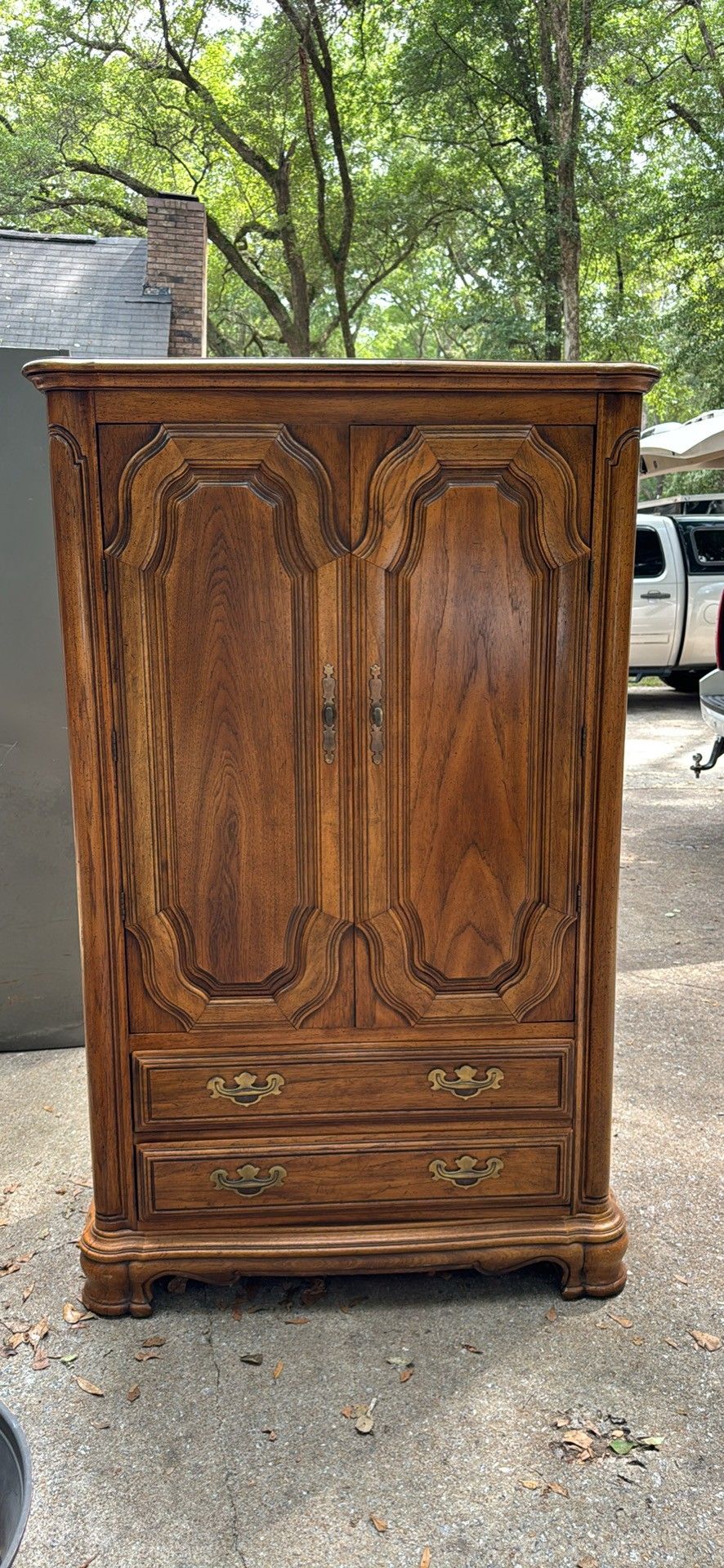 Thomasville Armoire
