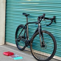 📸🖤 2024 Bianchi Infinito Rival AXS - size 57