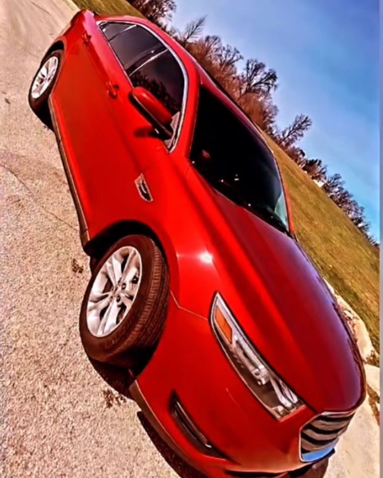 2013 Ford Taurus