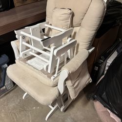 Baby Nursing Rocking Chair