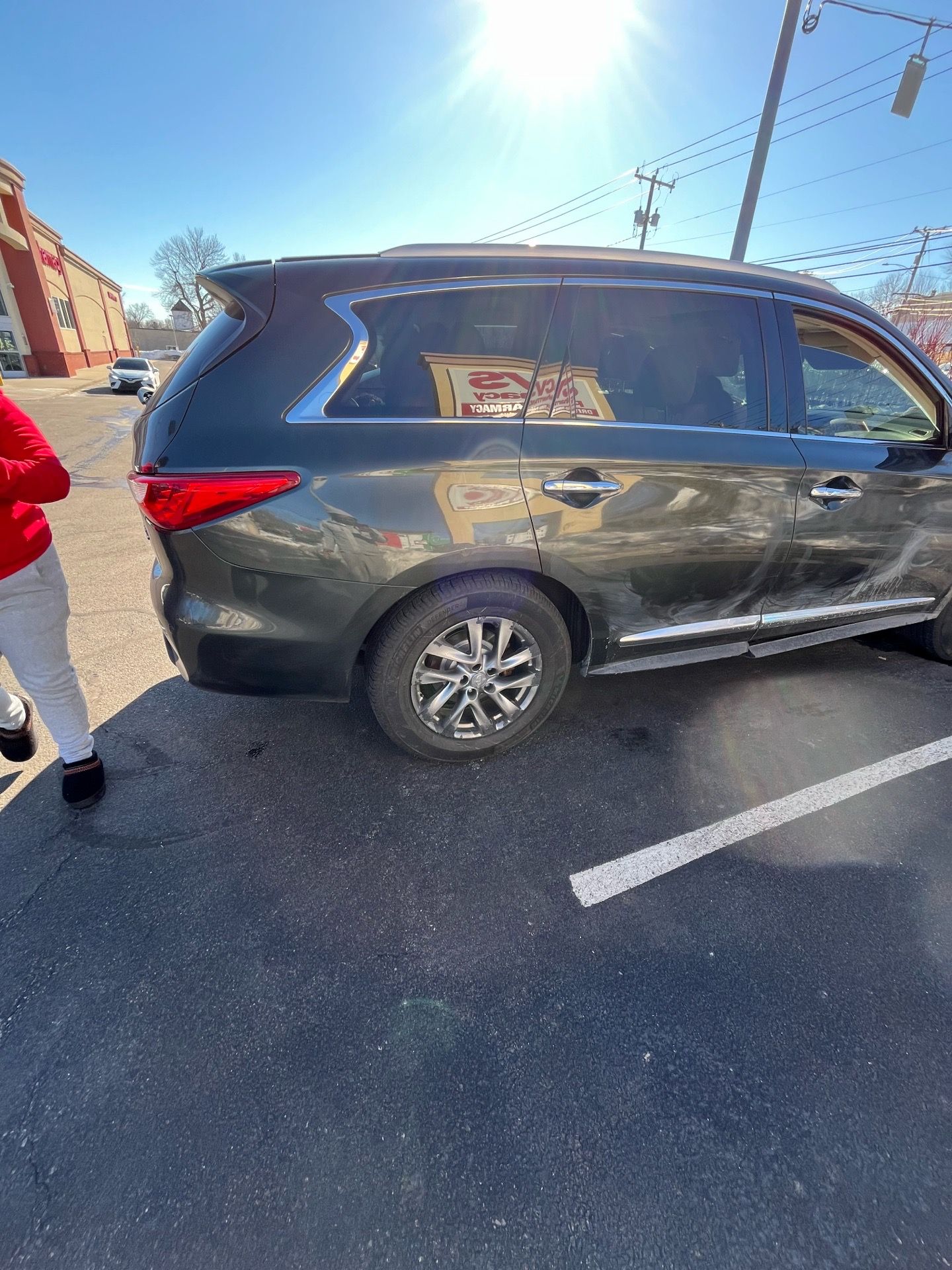 Infiniti jx35 Need gone