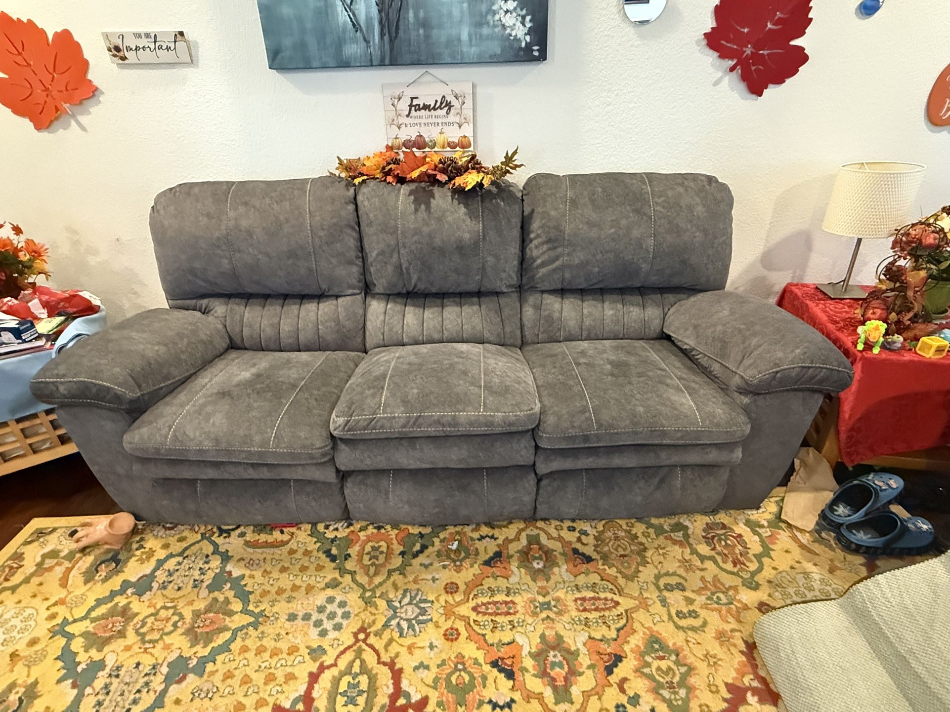 Reclining Furniture Set 3 Pieces $800 OBO