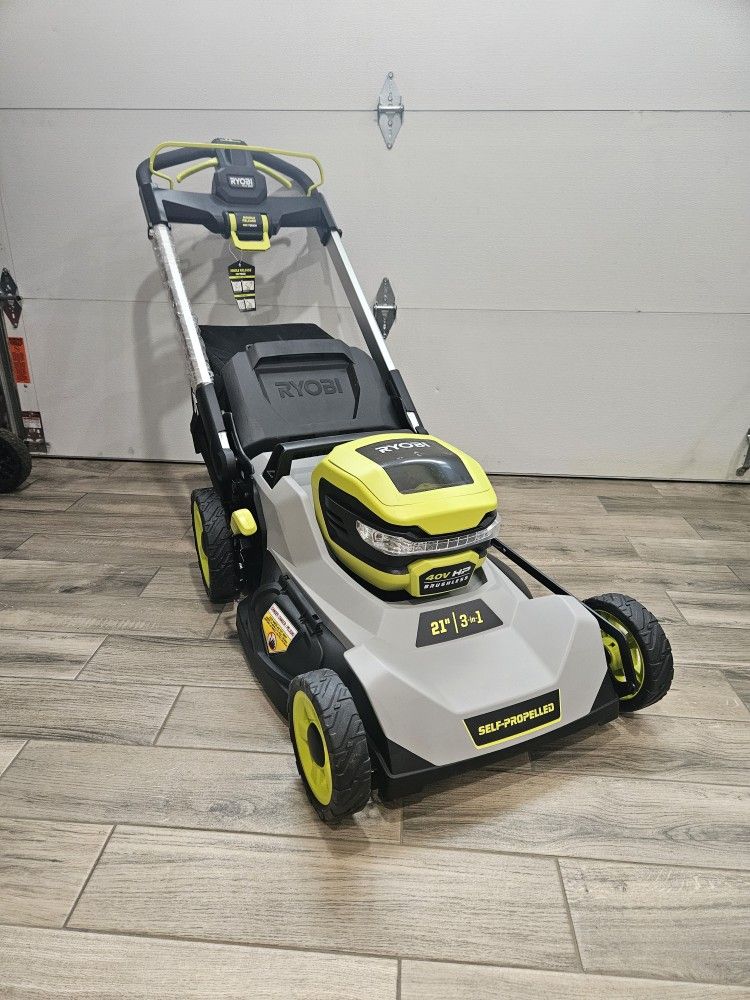 RYOBI

40V HP Brushless 21 in. Cordless Battery Walk Behind Self-Propelled Lawn Mower with (1) 6.0 Ah Batterie and Charger

