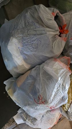Free 2 bags of boys 3t and 4t clothes