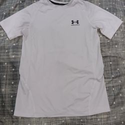 Boys Underarmour Heat Gear Shirt