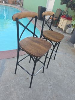 Bar Stools 