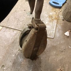 Old Pulley 
