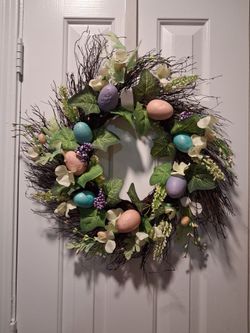 EASTER WREATH- SIZE 20 x 20
