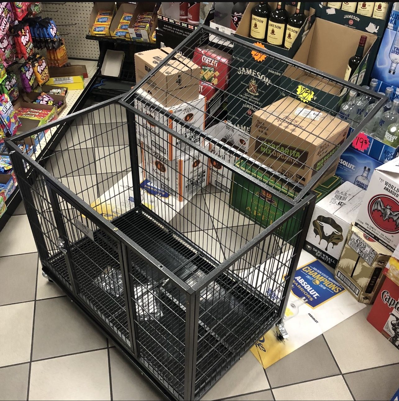 New Dog Kennel Lakeside Market Liquor 2233 Grand Canal Blvd. Suite 201