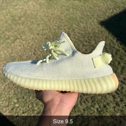 Yeezy Butter Size 9.5 